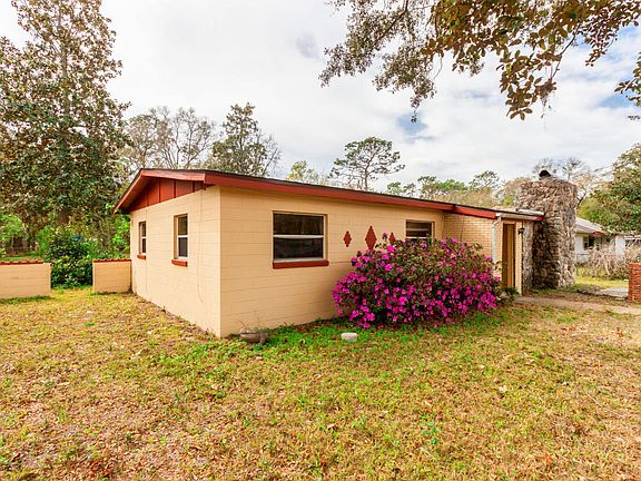 4th image of 10614 Craig Dr