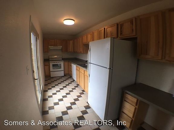 2nd image of 3435 Hillary Ave #1
