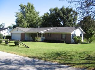 1010 Southern Hls, Carthage, MO 64836