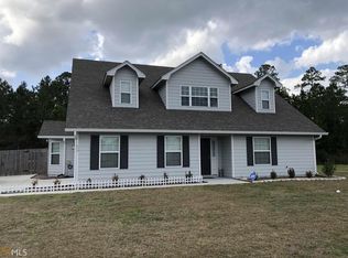 609 Victorias Cir, Saint Marys, GA 31558