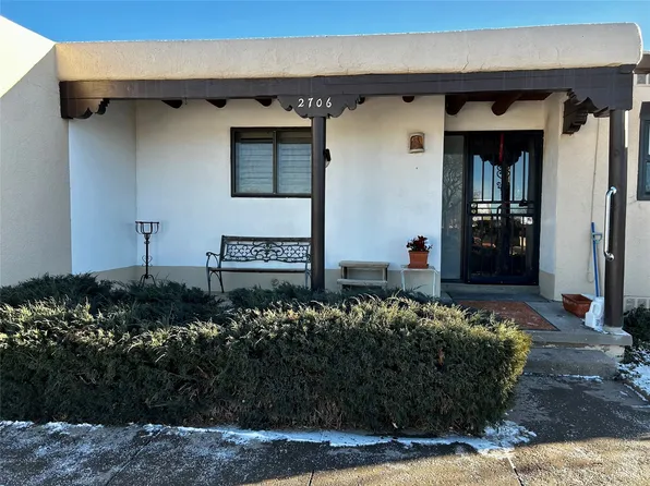 2706 Placita Chueco, Santa Fe, NM 87505
