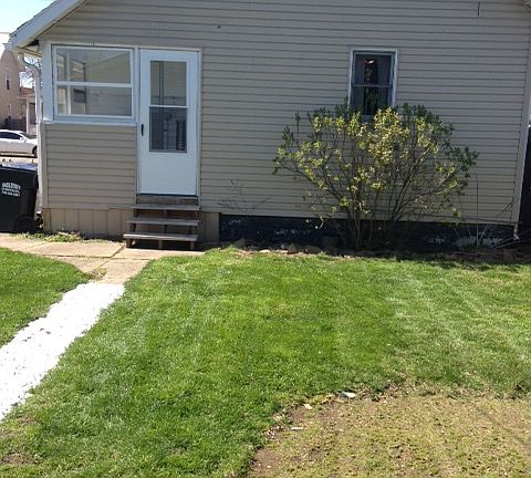 2nd image of 20 Bowers Ave
