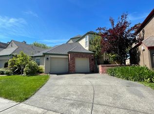 2148 Falcon Ridge Dr, Petaluma, CA 94954