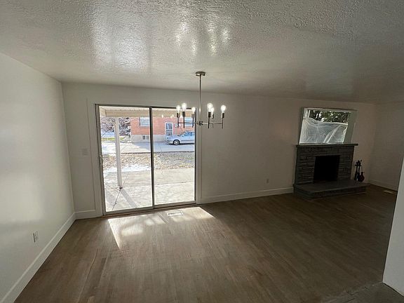 4th image of 1210 E College St