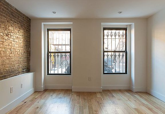 2nd image of 132 Hancock St APT 1