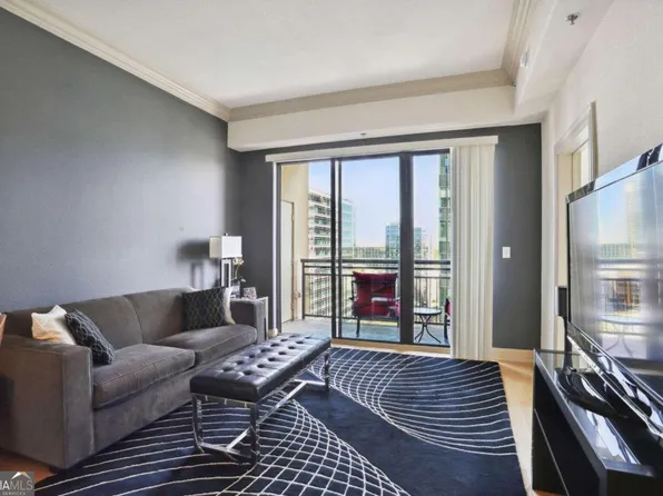 3445 Stratford Rd NE APT 2405, Atlanta, GA 30326