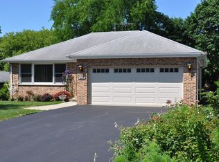 2722 Western Ave, Highland Park, IL