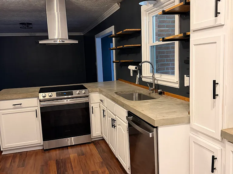 2620 Phoenician Dr — Photo 8