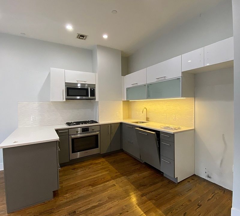 1st image of 230 E 124th St APT 4D