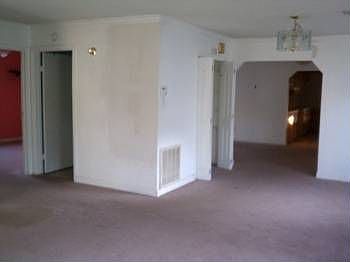 4th image of 358 Alabama Ave