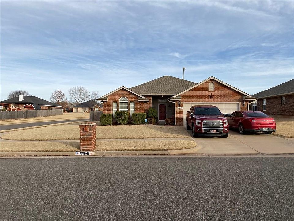 2nd image of 2801 SE 97th St