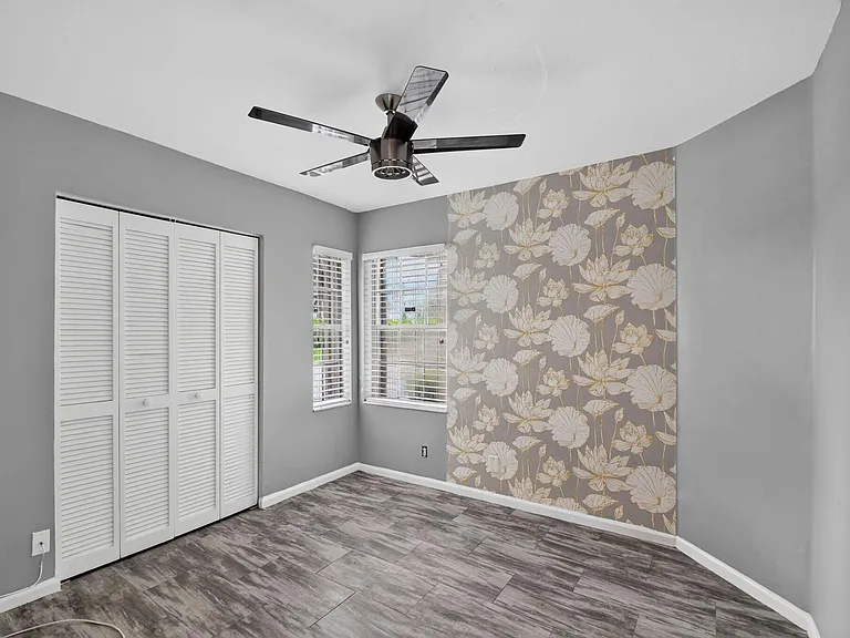 208 Caribe Ct — Photo 24