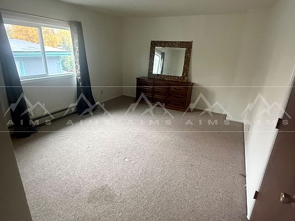 3rd image of 2406 W 34th Ave #4