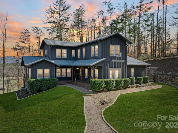 2142 Riceville Rd, Asheville, NC 28805