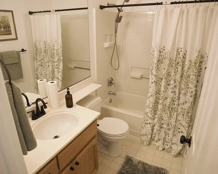 8 Constantine Ct — Photo 14