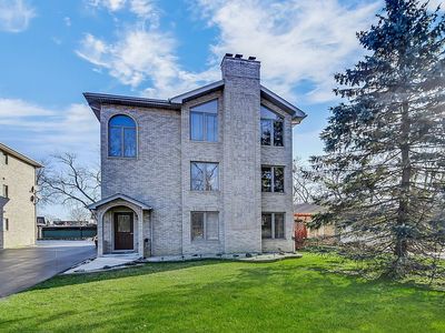 11225 S Kean Ave APT C, Palos Hills, IL, 60465