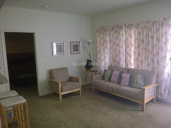 4th image of 2041 Hussium Hills St Unit 101