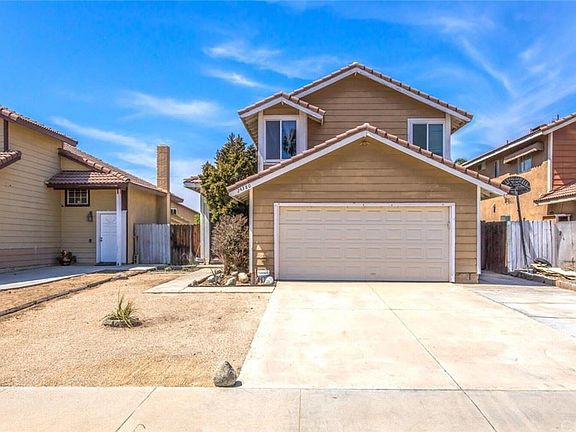 3rd image of 24380 Stacey Ave