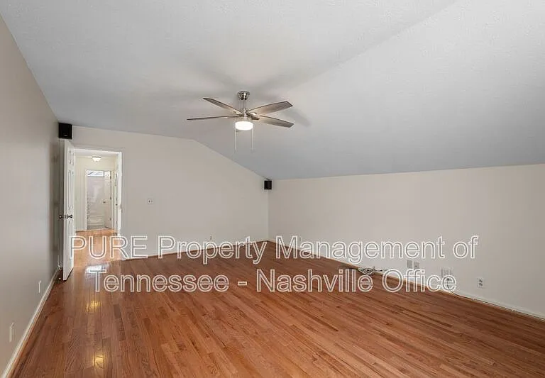 136 E Hbr — Photo 26