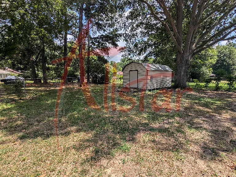 6480 Forest Glen Dr — Photo 11