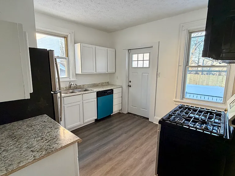 3508 Bevis Ave — Photo 10