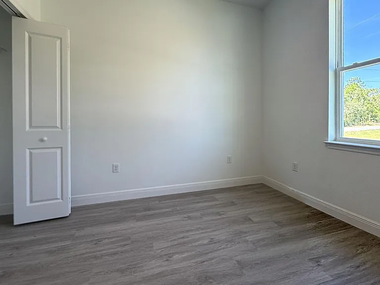 6575 N Grayton Ter — Photo 9