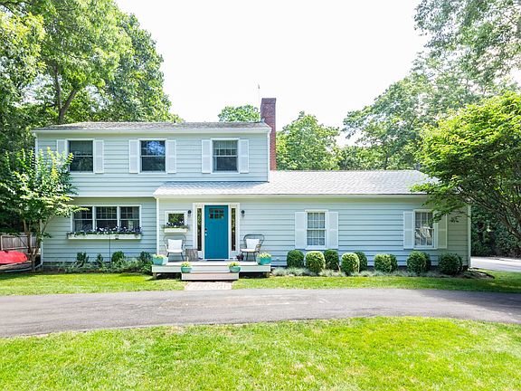 2nd image of 227 Norfolk Dr