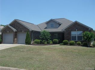 16380 Cherokee Bend Pkwy, Moundville, AL 35474