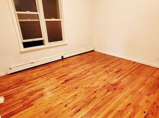24-08 23rd St #2C, Astoria, NY 11102