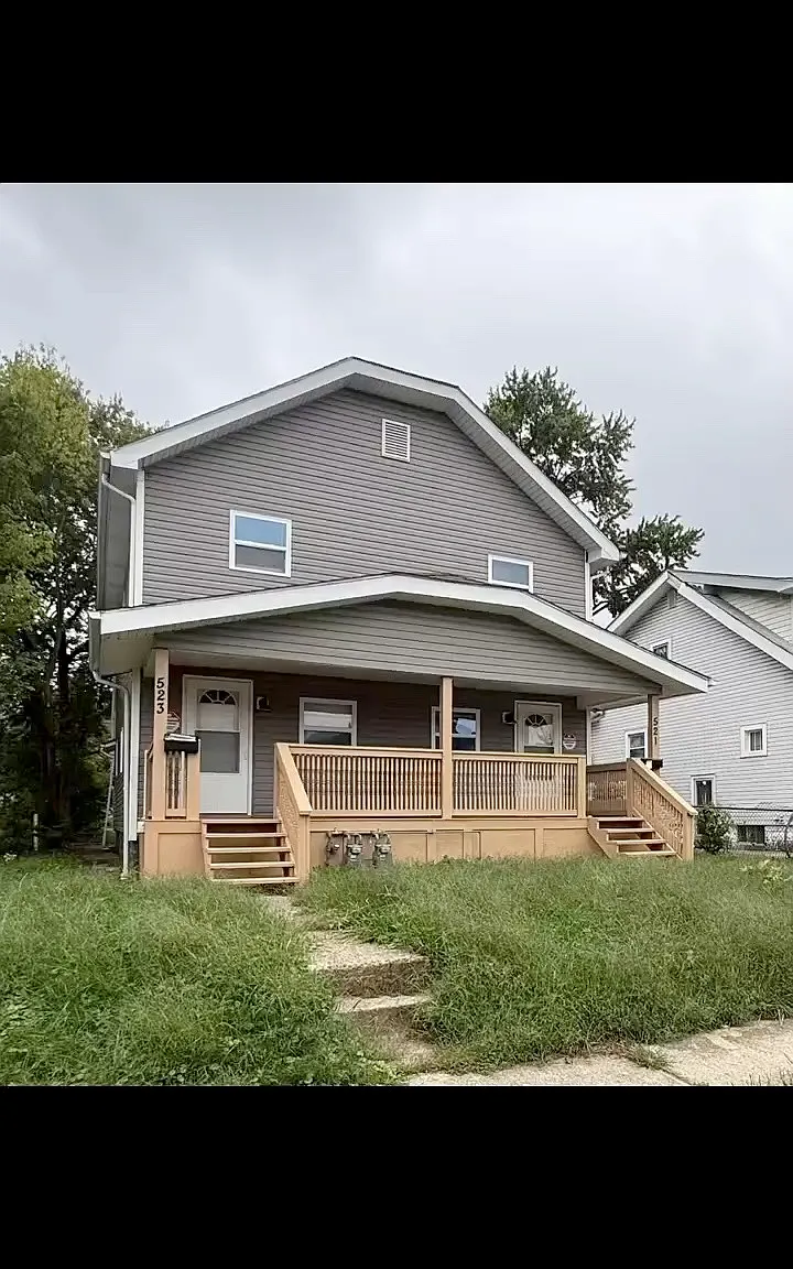3 bed, 1092 sqft, $1,485 — Photo 1