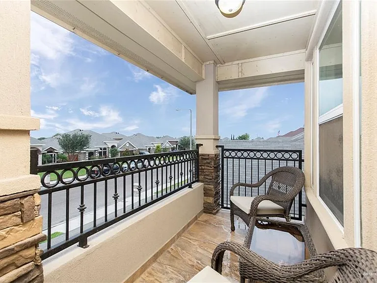 2107 W Mimosa Dr — Photo 14