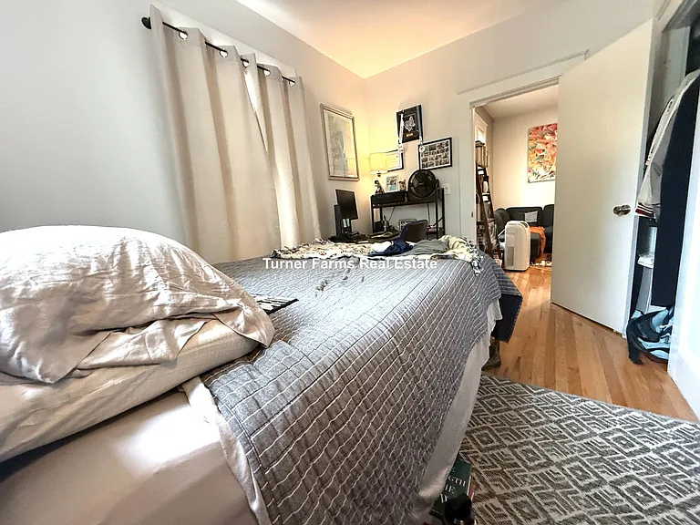 2 Ivaloo St #1A — Photo 15