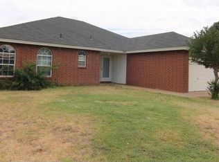 405 Juneau Ave, Lubbock, TX 79416