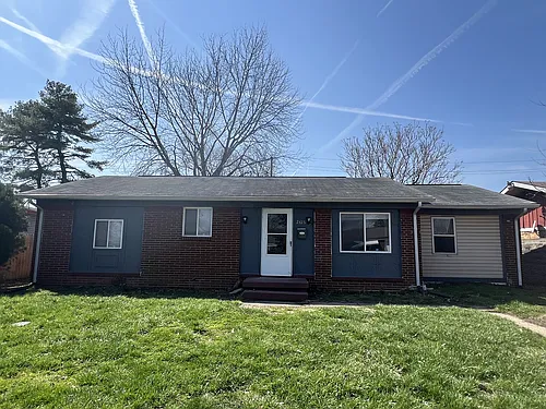 2616 N Caroline Ave Photo 1