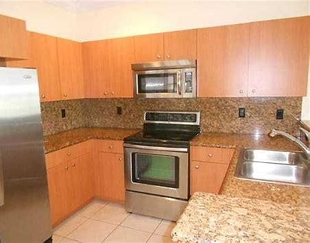 1st image of 2754 SE 16th Ave