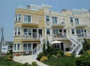 175 Beach 100th St #8B, Far Rockaway, NY 11694