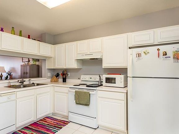 5th image of 2273 Lake Woodberry Cir