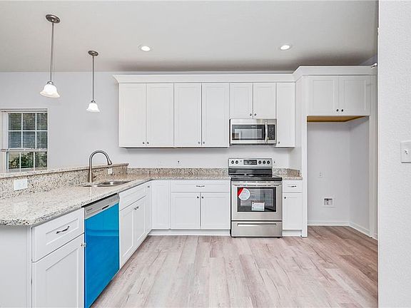 3rd image of 1118 Santeetlah Ave