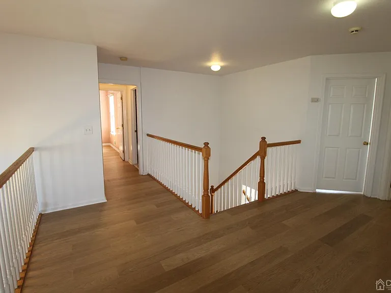 27 Pin Oak Dr — Photo 16