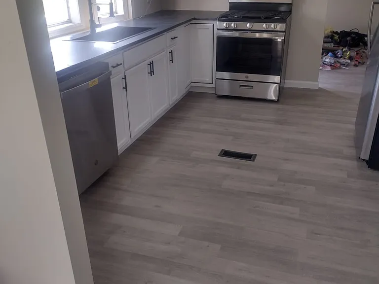 120 Blythe Rd — Photo 7