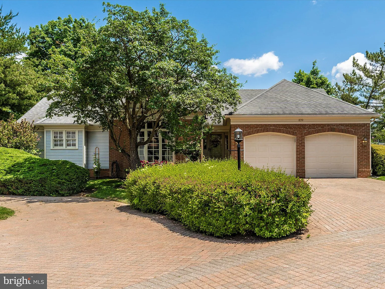 839 Dunbrooke Ct photo 1