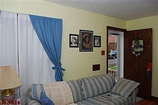 5th image of 818 Cumberland Dr