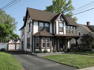 21 E Brown St, West Haven, CT 06516