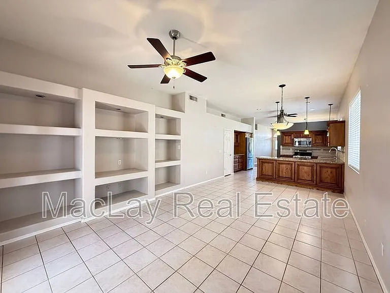 5153 W Dublin Ln — Photo 8