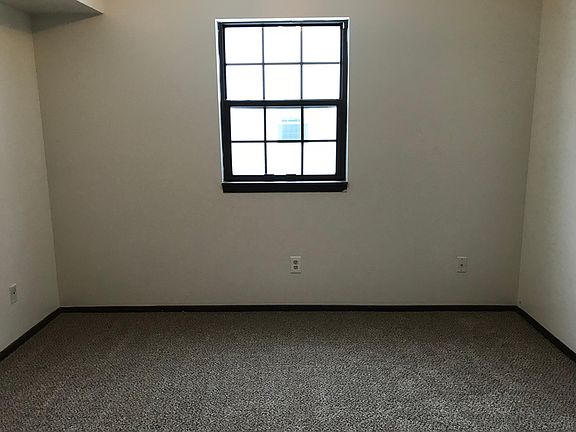 4th image of 1602 Sunrise Lakes Dr APT 9