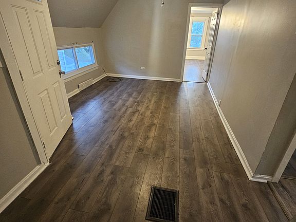 3rd image of 3296 W 44th St #2
