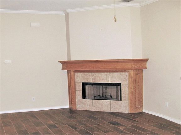 3rd image of 5930 Cornell Dr