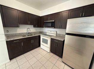1620 NW 52nd Ave #A, Fort Lauderdale, FL 33313