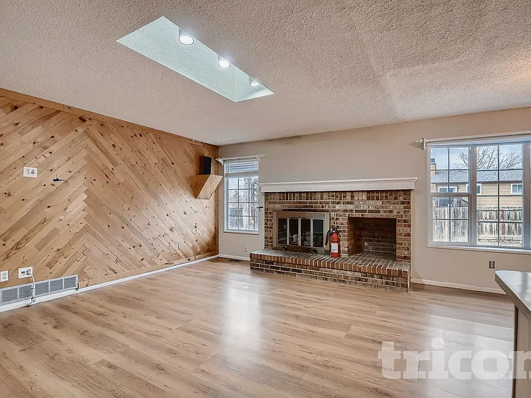 18373 E Arkansas Ave — Photo 10