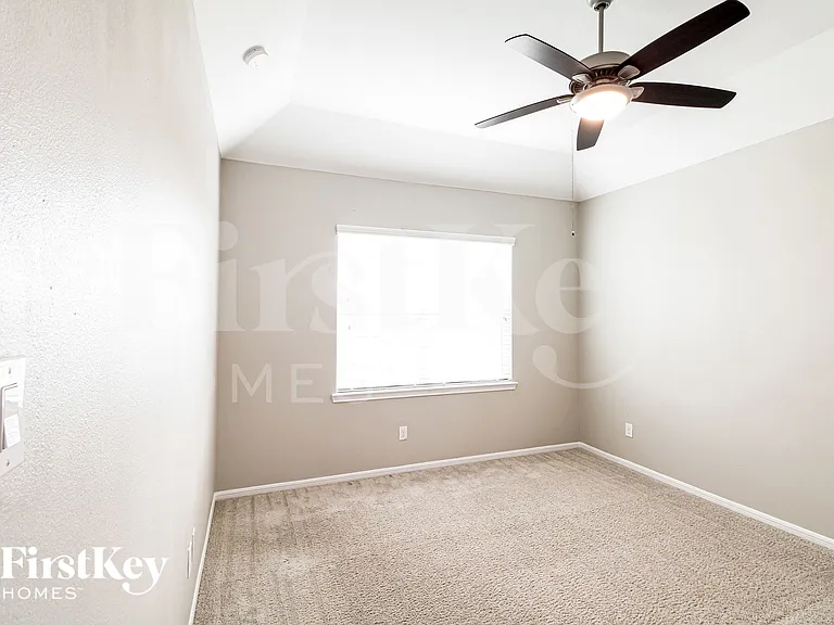 6434 Upper Leaf Ct — Photo 7